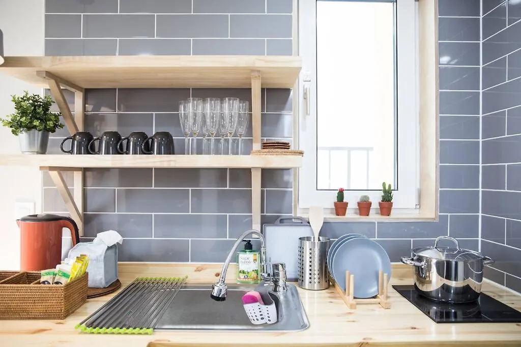 Apartamento 3R+2Baths/ Ewha / Sogang / Near Shinchon & Hongdae Seúl Corea del Sur